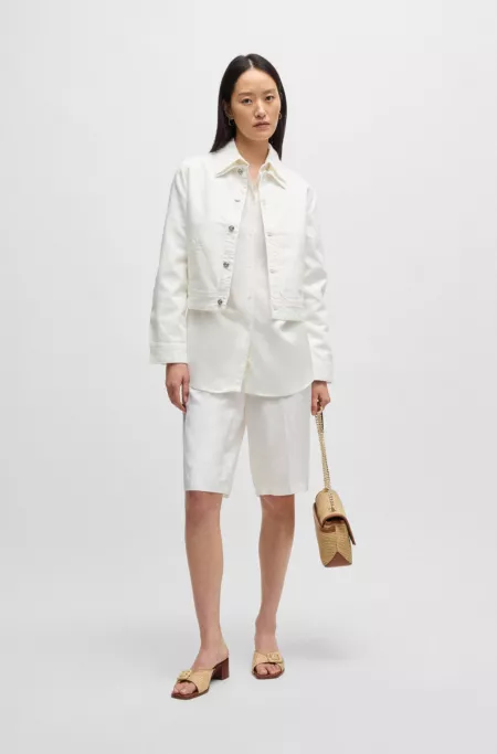 Relaxed-fit shorts with wide leg