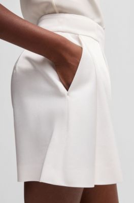 Relaxed-fit shorts with front pleats, White