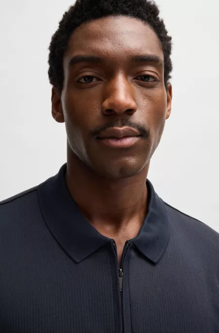 Polo shirt with seersucker structure