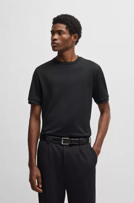 Regular-fit T-shirt in seersucker fabric