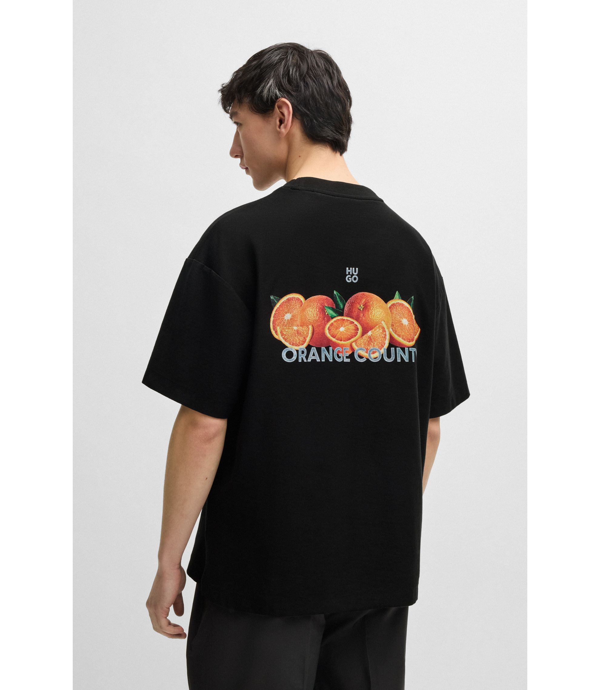 hbna50537576_001_360?wid=1980&