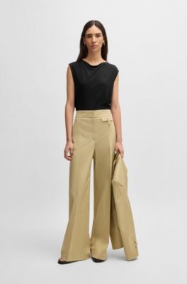 Camiseta sin mangas con parte delantera de canal&eacute;, Negro