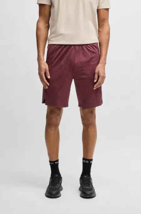 Active patterned shorts in four-way stretch fabric