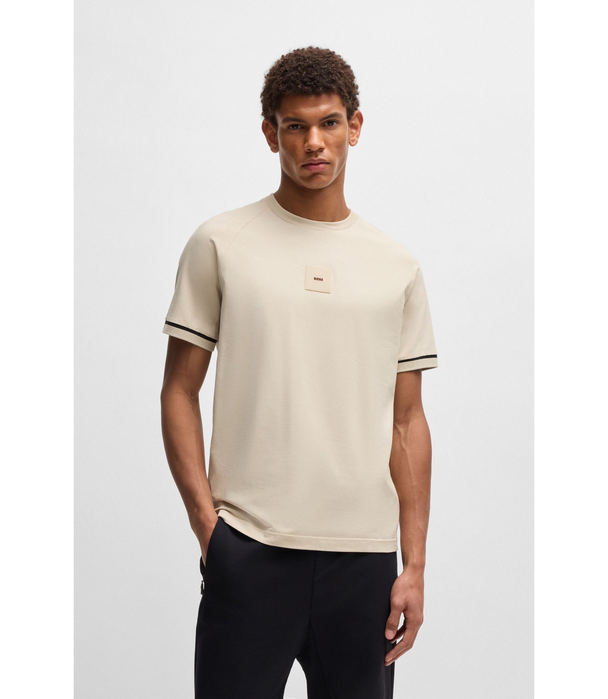 hbna50537846_284_350?wid=1980&