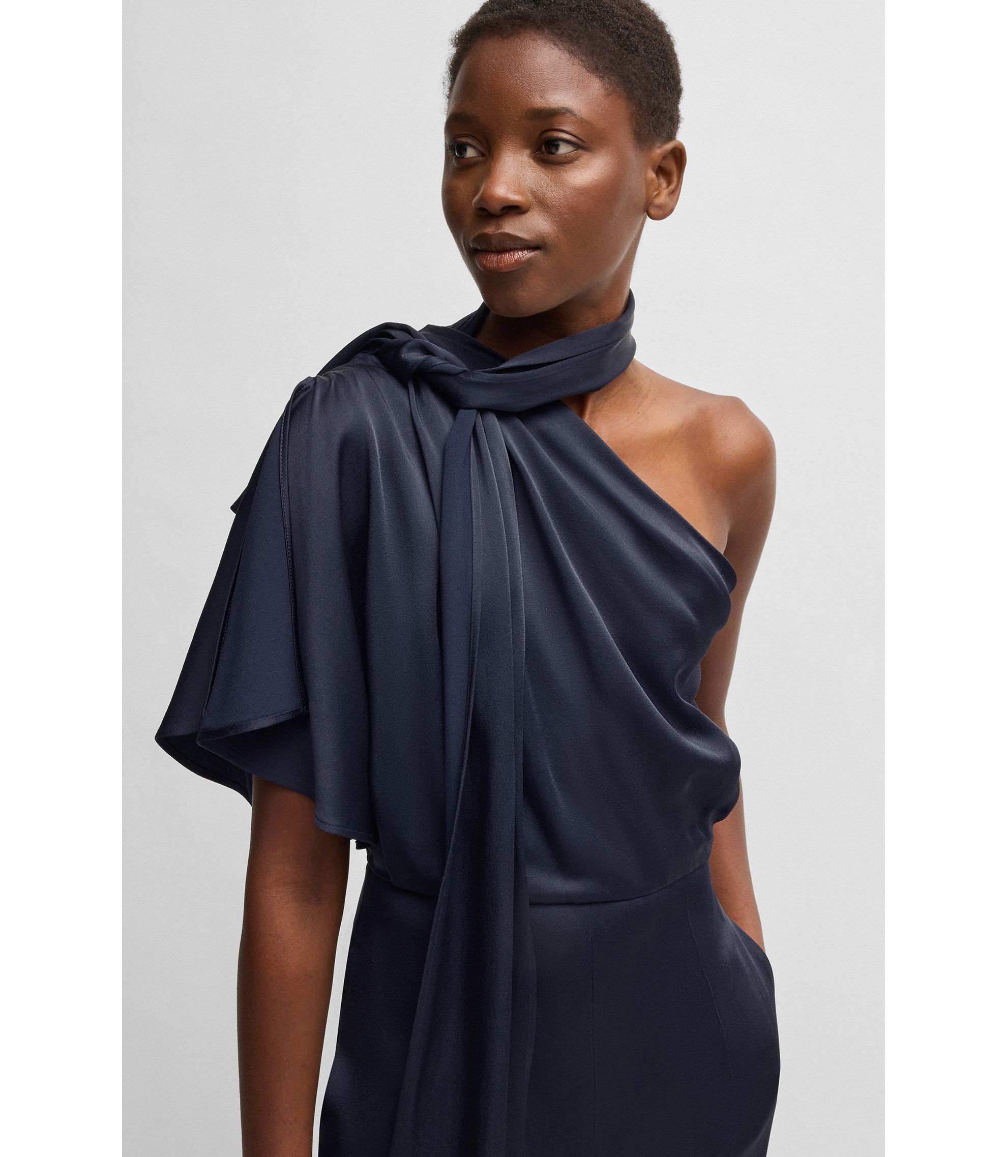 Hugo Boss■One-shoulder jumpsuit■タイ付きネックライン hbna50537965_404_340?wid=1980&