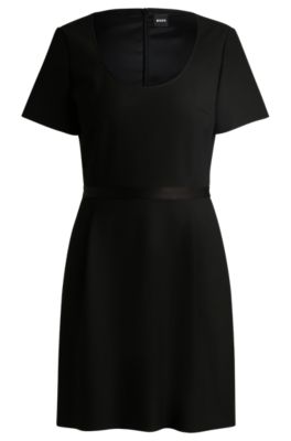 Vestido slim fit con detalle de cinta, Negro