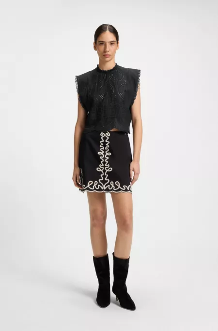 Regular-fit blouse in cotton broderie with pleat details