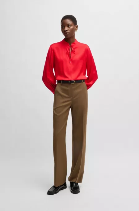 Relaxed-fit blouse in stretch silk with keyhole neckline