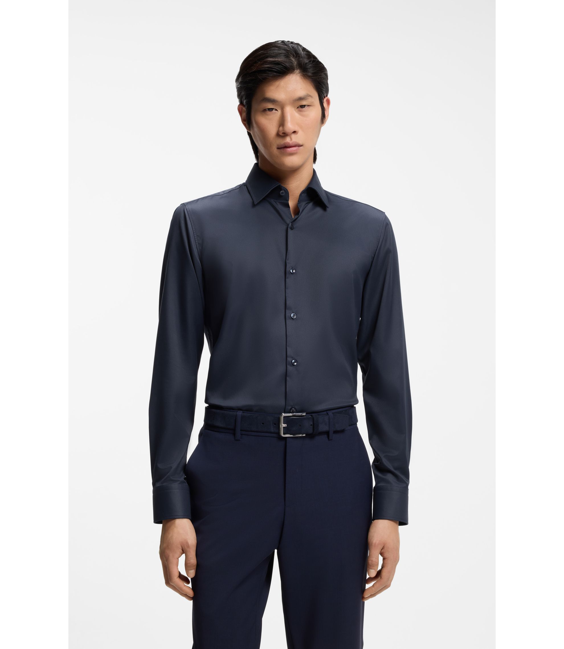 新品✨【HUGO BOSS】ストレッチシャツ SLIM FIT ネイビー 44 BOSS - Slim-fit shirt in performance-stretch twill - Dark Blue