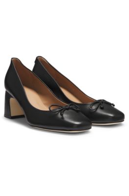 Heeled pumps in nappa leather with Double B monogram, Black
