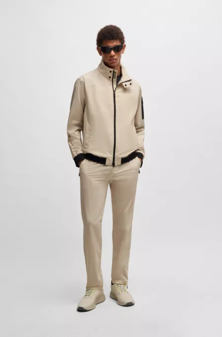 Active trousers with four-way stretch