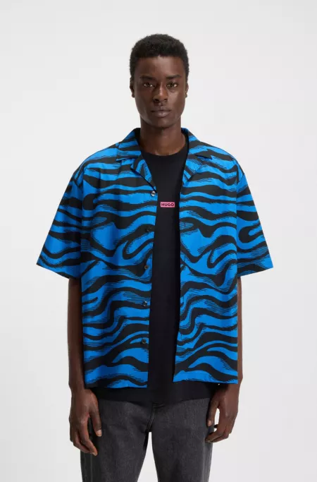 Relaxed-fit shirt in printed cotton poplin
