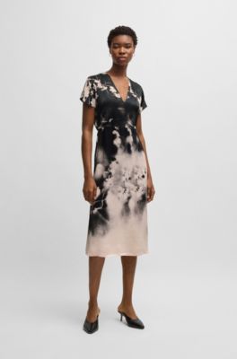 V-neck dress with degrad&eacute; floral print, Patterned