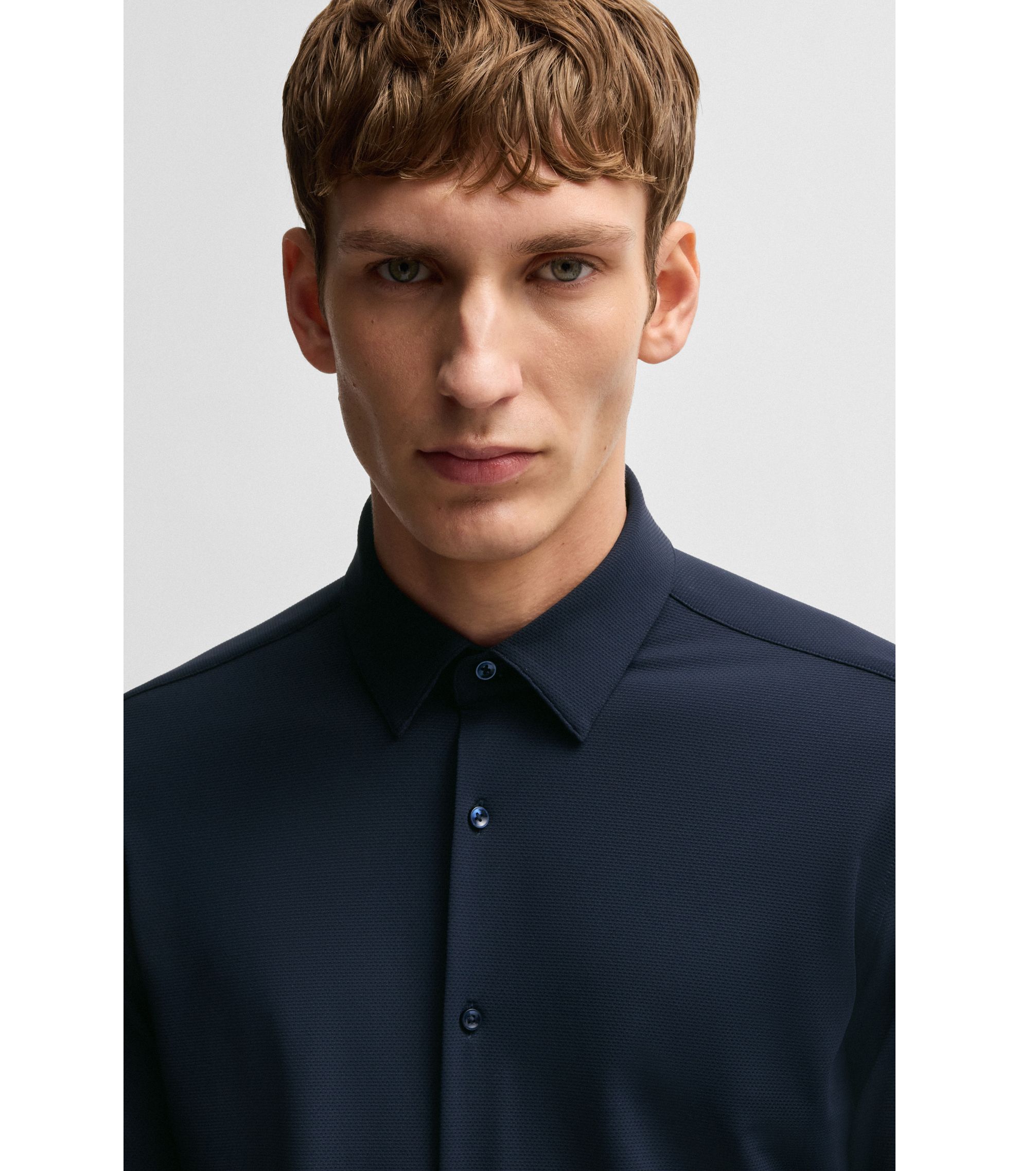 hbna50539398_404_340?wid=1980&