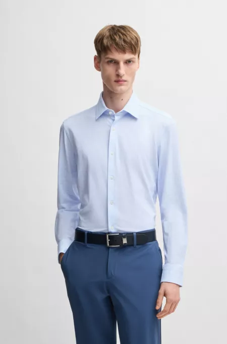 Slim-fit shirt in printed performance fabric