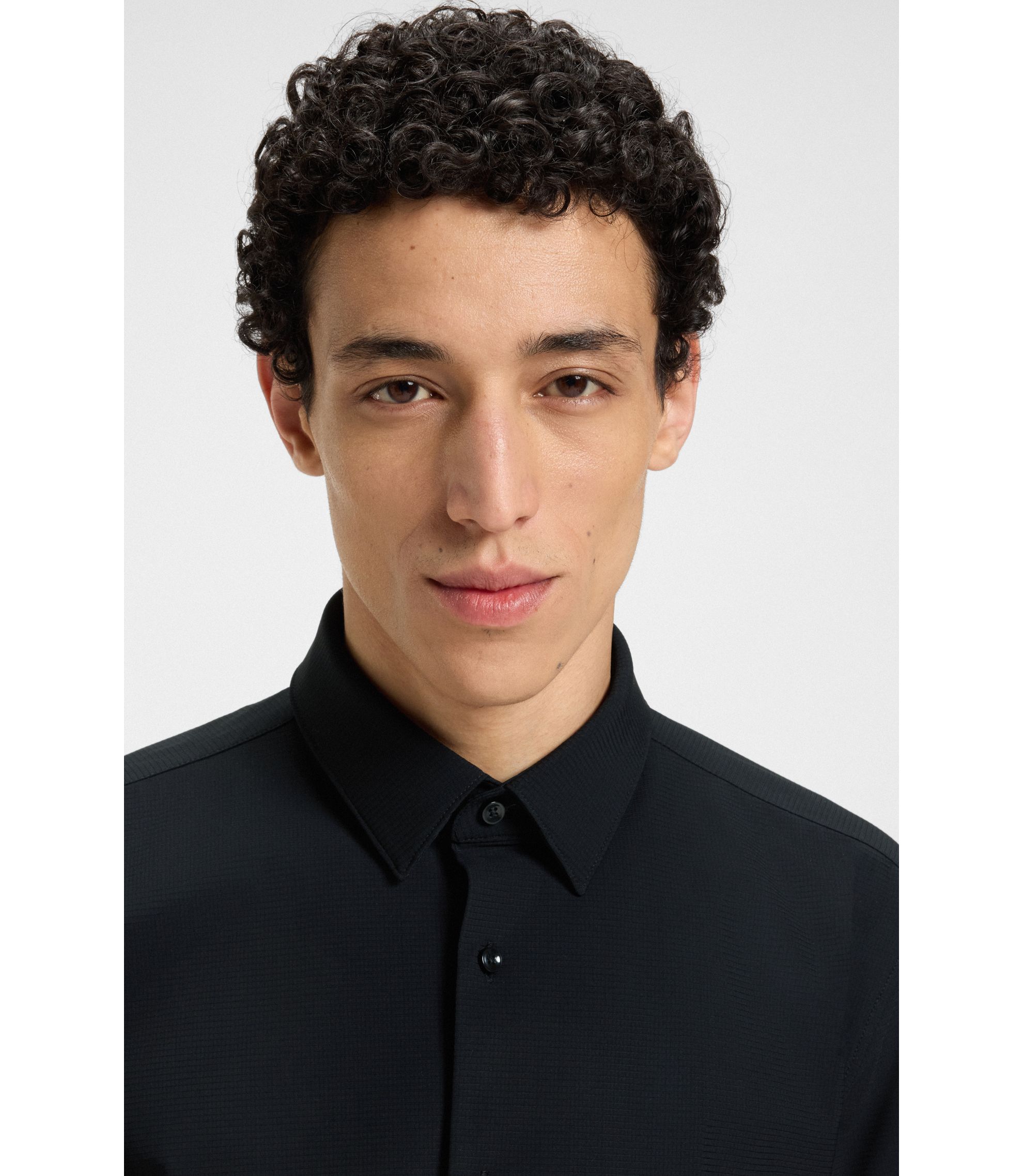 hbna50539434_001_340?wid=1980&