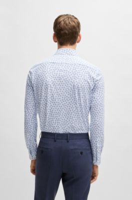 Chemise slim en jersey stretch performant avec imprim&eacute; &agrave; fleurs, bleu clair