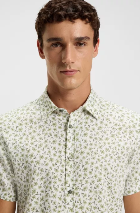 Slim-fit shirt in floral-print stretch linen