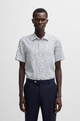 Camisa slim fit de lino el&aacute;stico con estampado floral, Celeste