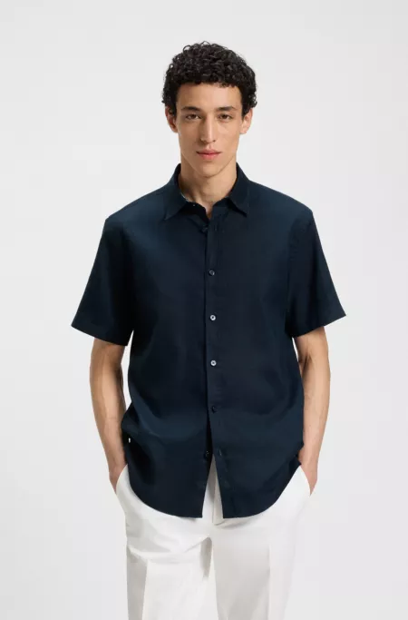 Slim-fit shirt in stretch linen