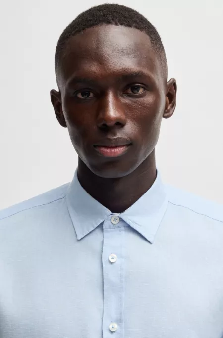 Slim-fit shirt in stretch linen