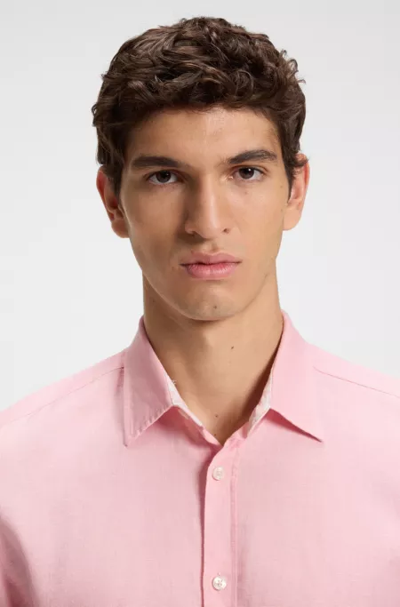 Slim-fit shirt in stretch linen