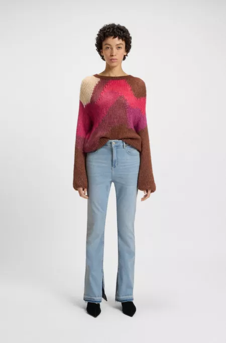 Bootcut jeans in blue stretch denim with slit hems