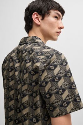 Camisa relaxed fit en algod&oacute;n con logo geom&eacute;trico estampado, Fantas&iacute;a