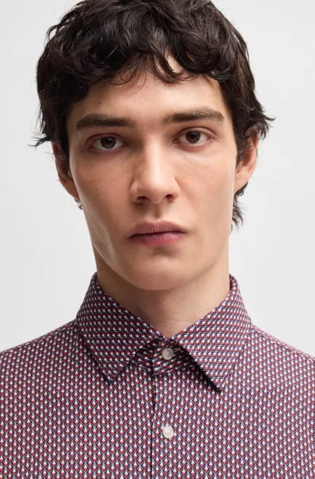 Slim-fit shirt in printed performance-stretch jersey