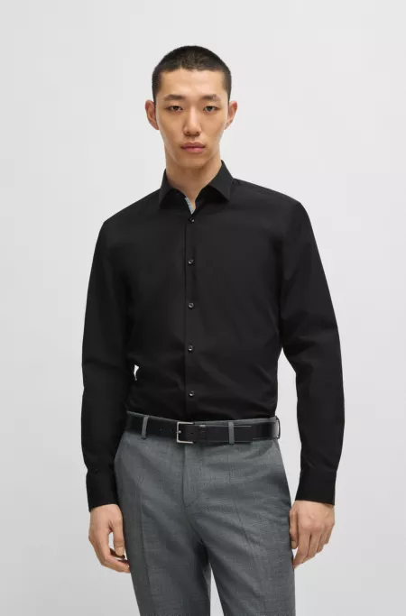 Slim-fit shirt in easy-iron cotton poplin