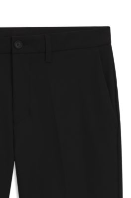 Shorts slim fit de tejido el&aacute;stico repelente al agua, Negro
