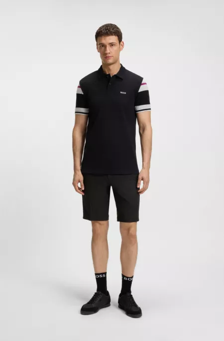 Slim-fit shorts in water-repellent stretch fabric