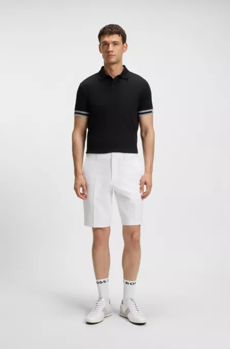 Slim-fit shorts in water-repellent stretch fabric