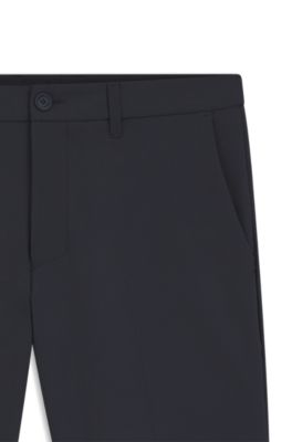 Short Slim en tissu stretch d&eacute;perlant, Bleu fonc&eacute;