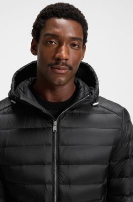Chaqueta acolchada en tejido repelente al agua con relleno de plum&oacute;n, Negro