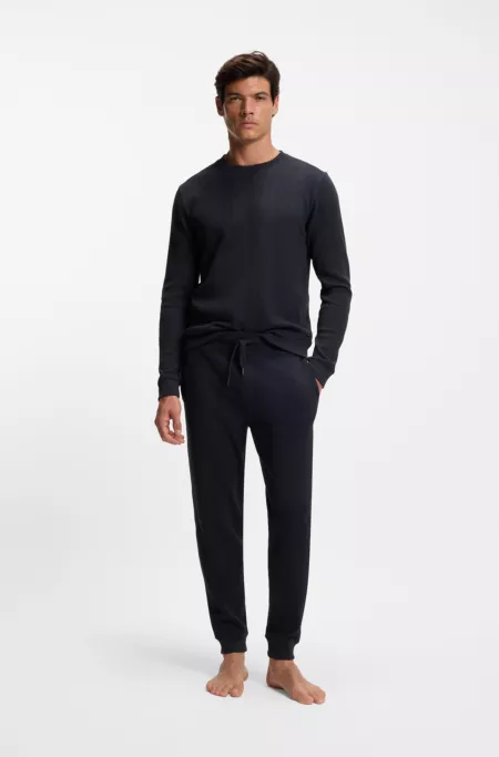 Cotton-blend sweatpants with waffle structure