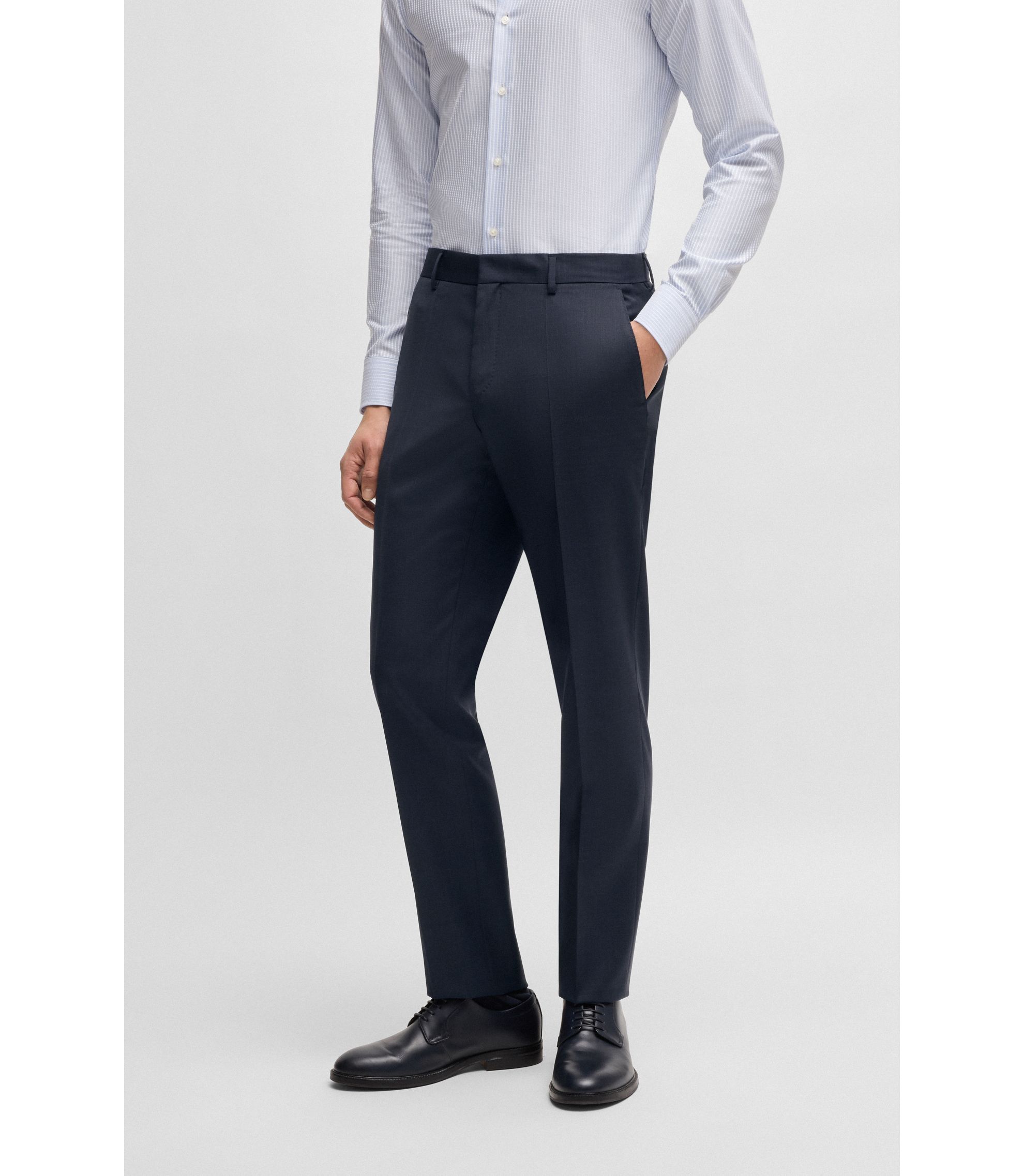 hbna50540588_404_342?wid=1980&