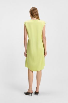 V-neck dress with integrated belt, Green