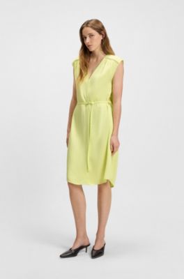 V-neck dress with integrated belt, Green