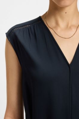 Robe &agrave; col&nbsp;V et ceinture int&eacute;gr&eacute;e, Bleu fonc&eacute;