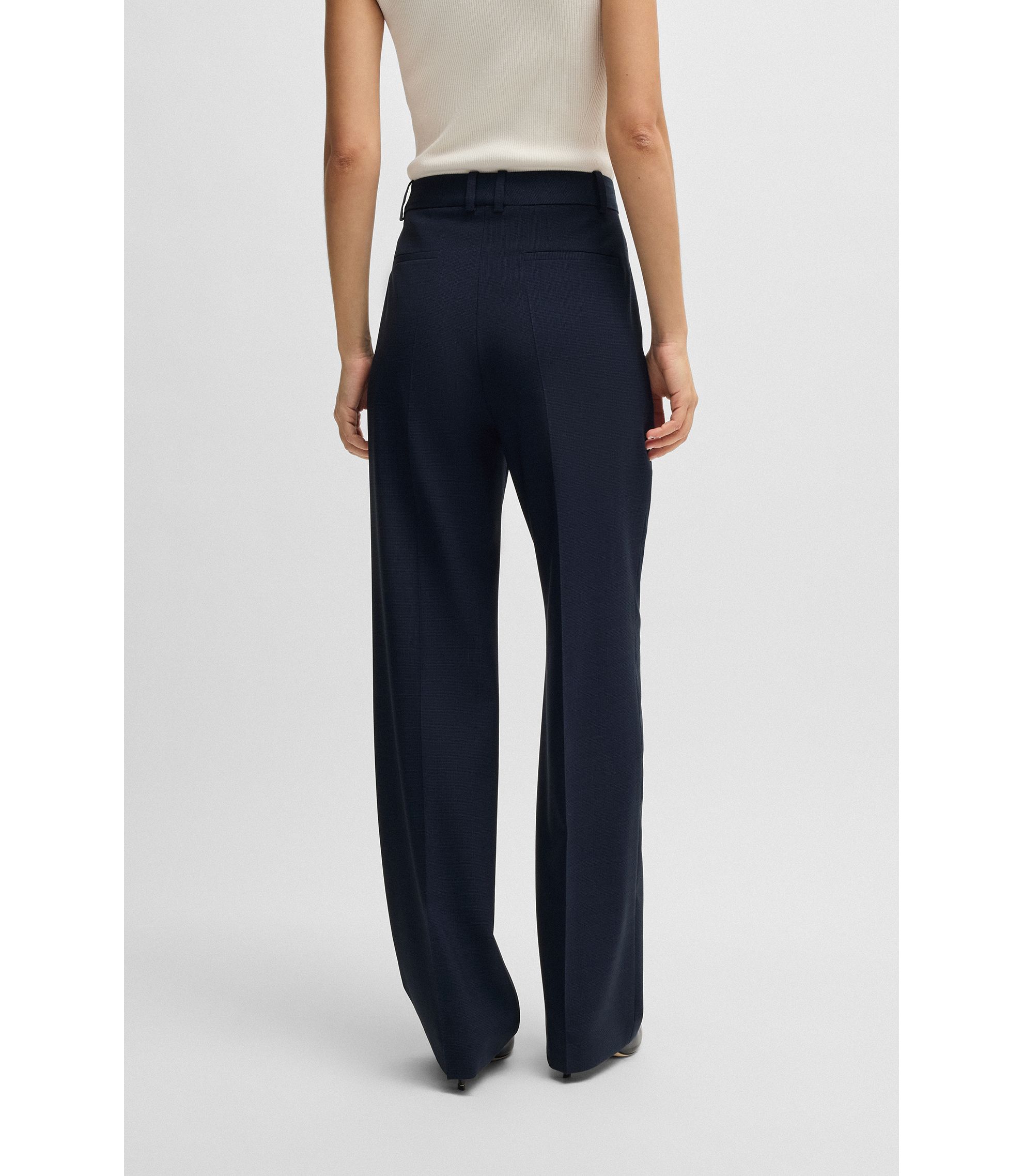 hbna50540629_992_360?wid=1980&