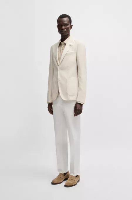 Slim-fit blazer in micro-patterned fabric