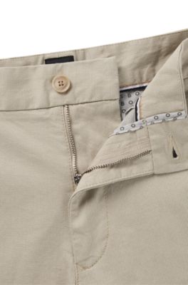 Shorts slim fit en algod&oacute;n el&aacute;stico con microestampado, Beige claro