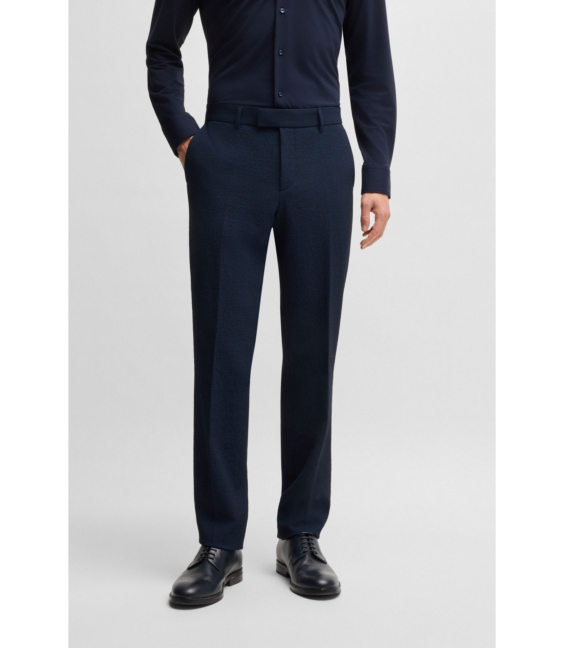 hbna50540771_404_342?wid=1980&