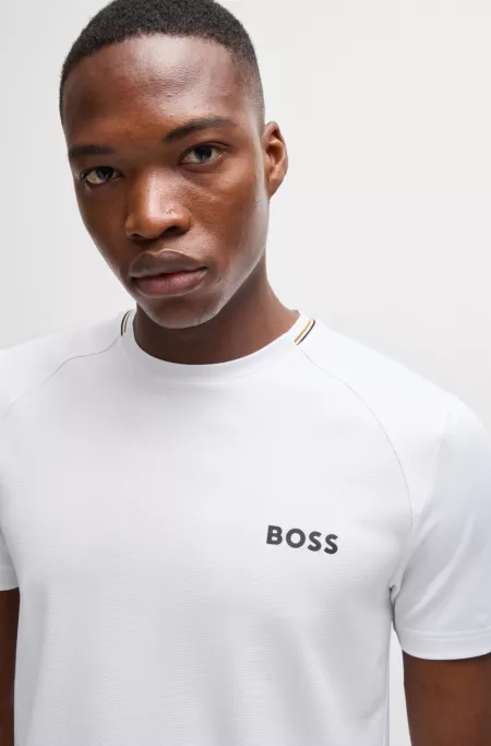 Slim-fit T-shirt with popcorn stripe fabric