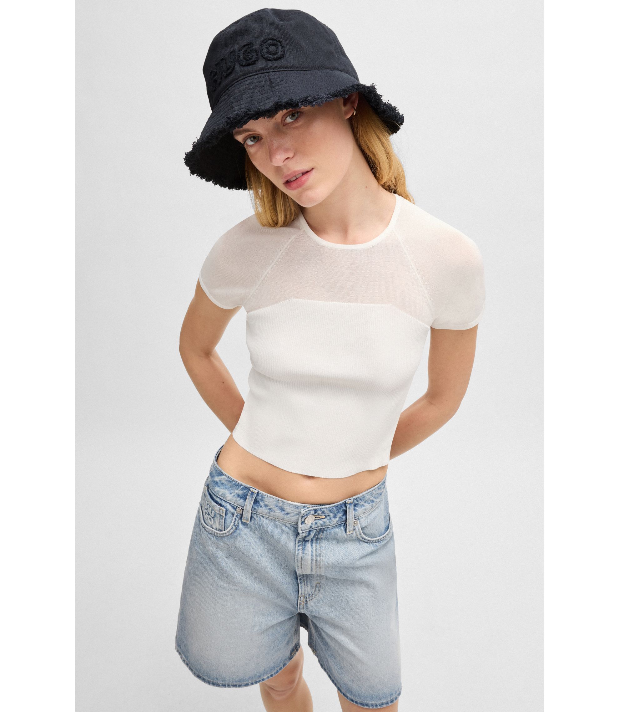 hbna50540948_001_340?wid=1980&