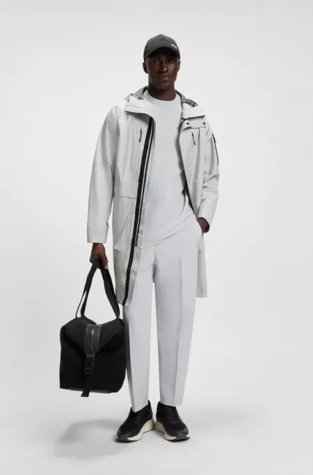 Water-repellent parka jacket with sealed seams