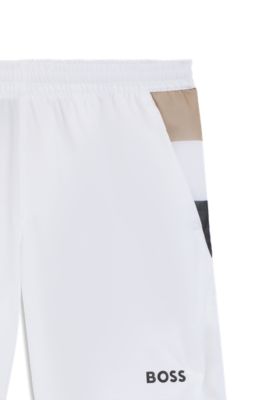 Active tennis shorts with moisture management, White