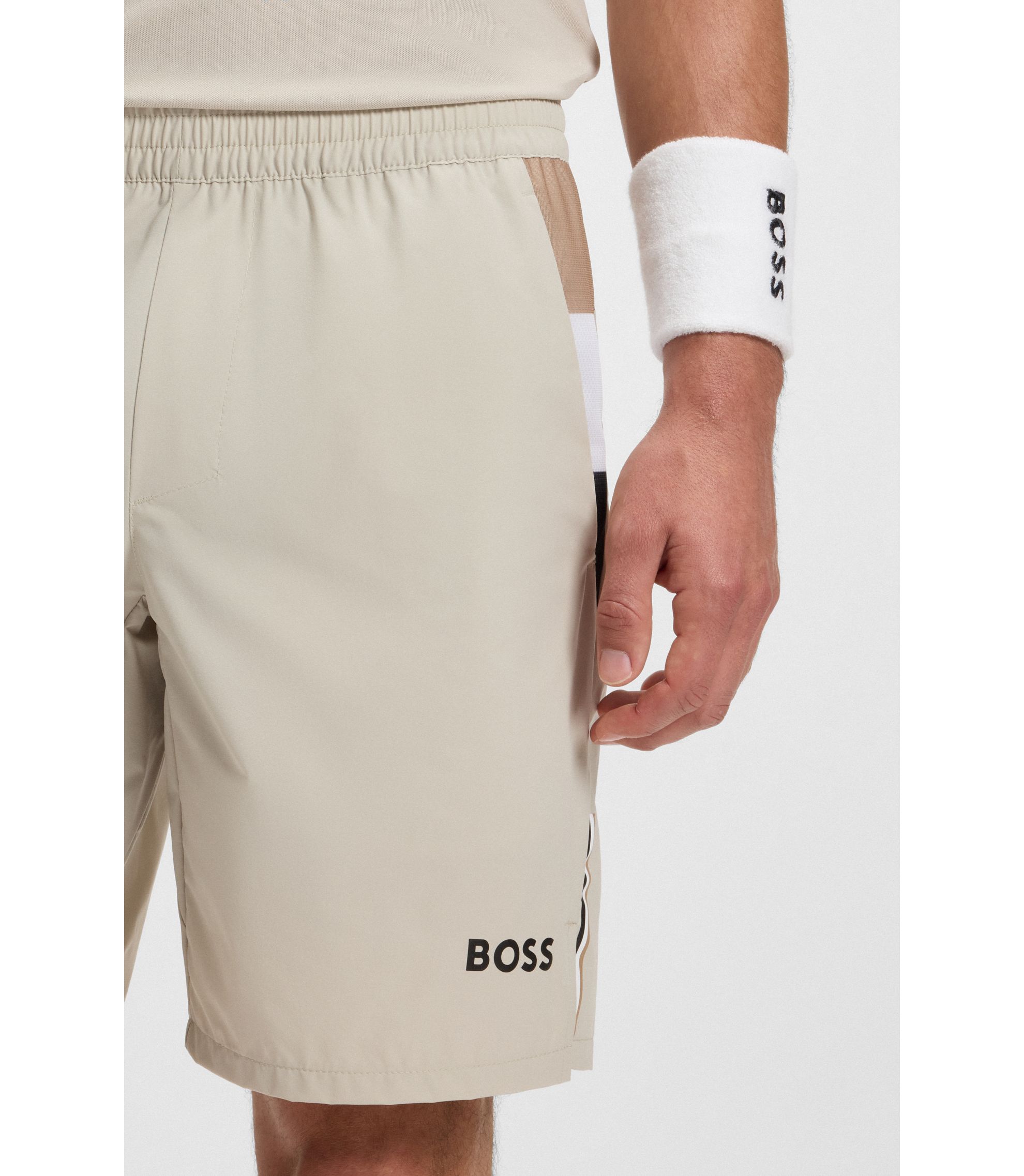 hbna50541370_271_340?wid=1980&