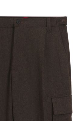 Pantalones cargo slim fit de tejido de espiga, Marr&oacute;n